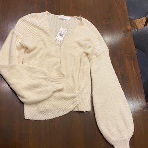 Beige ASTR puffy sleeve sweater